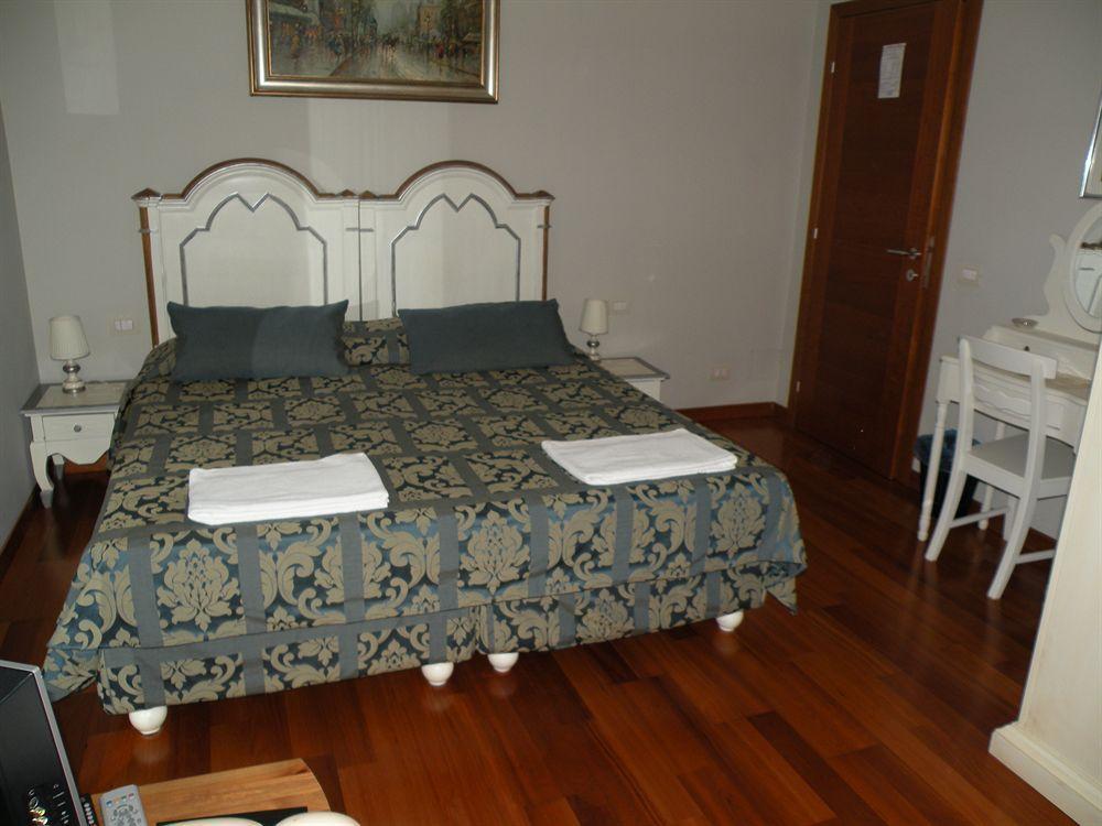 Sotto La Cupola Bed & Breakfast Рим Екстериор снимка