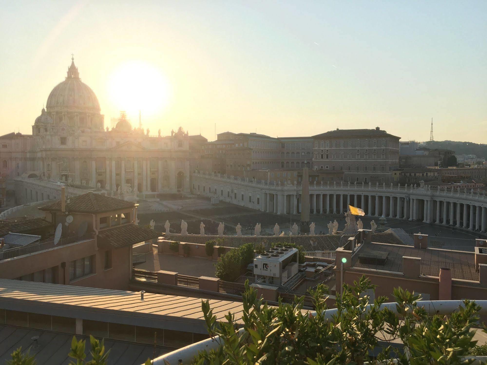 Sotto La Cupola Bed & Breakfast Рим Екстериор снимка