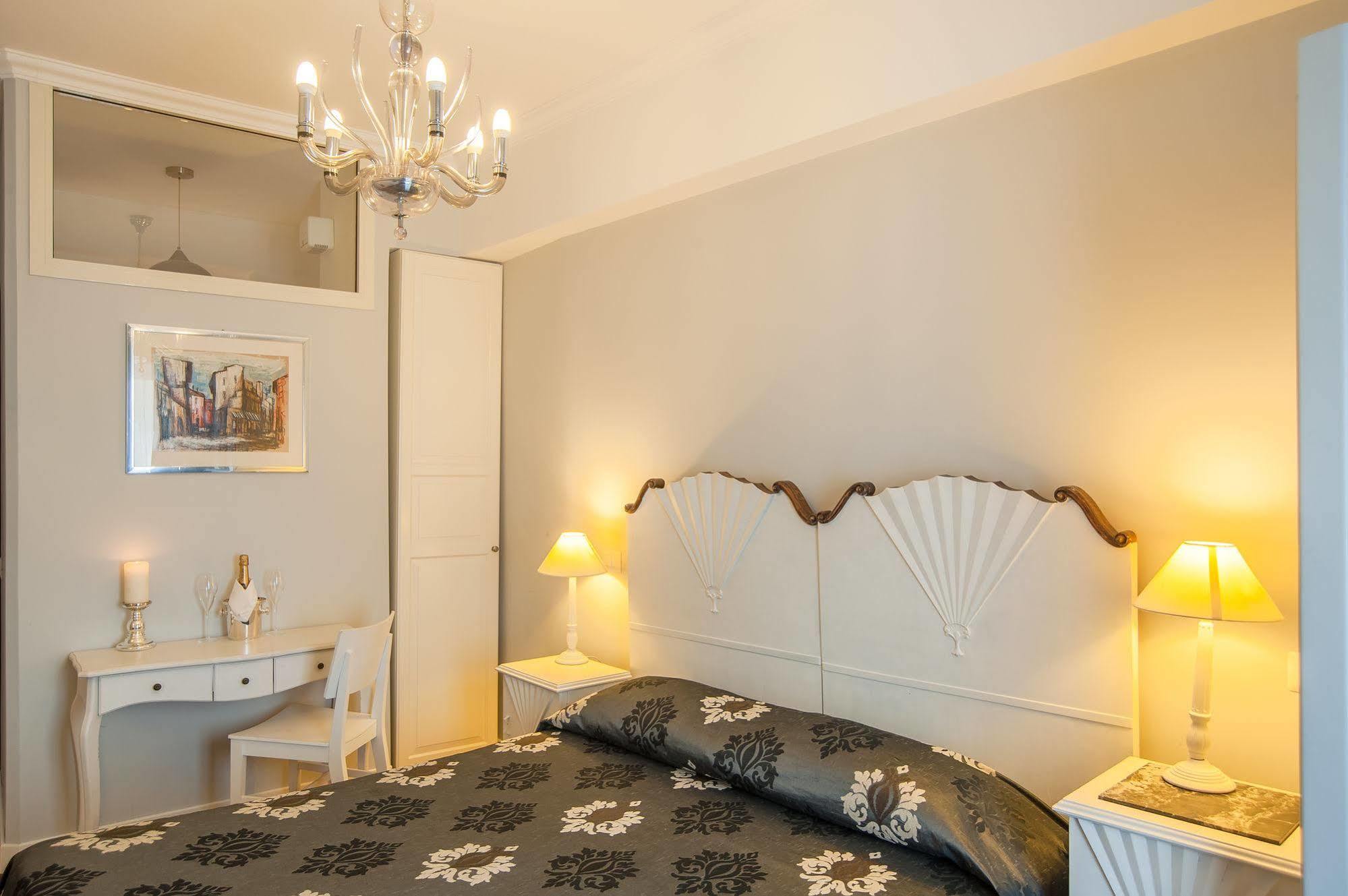 Sotto La Cupola Bed & Breakfast Рим Екстериор снимка